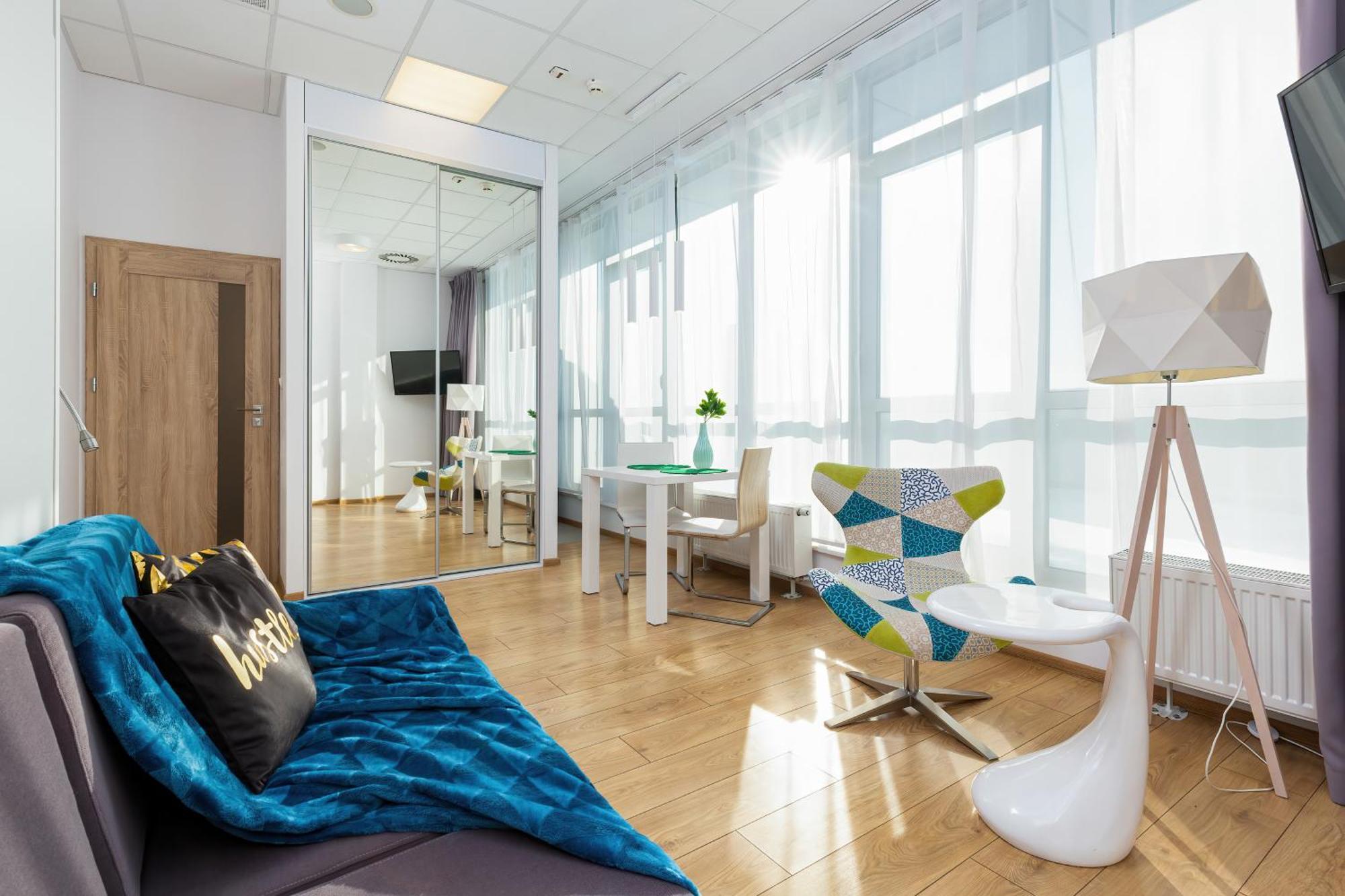 Varsovia Apartments Warsaw By Noclegi Renters Exterior photo